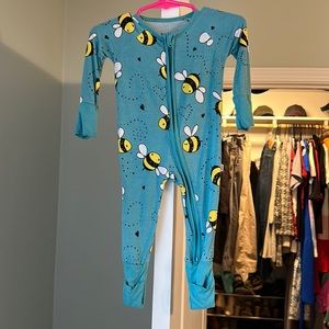 Little Sleepies Bee Zippy - Teal PLAY